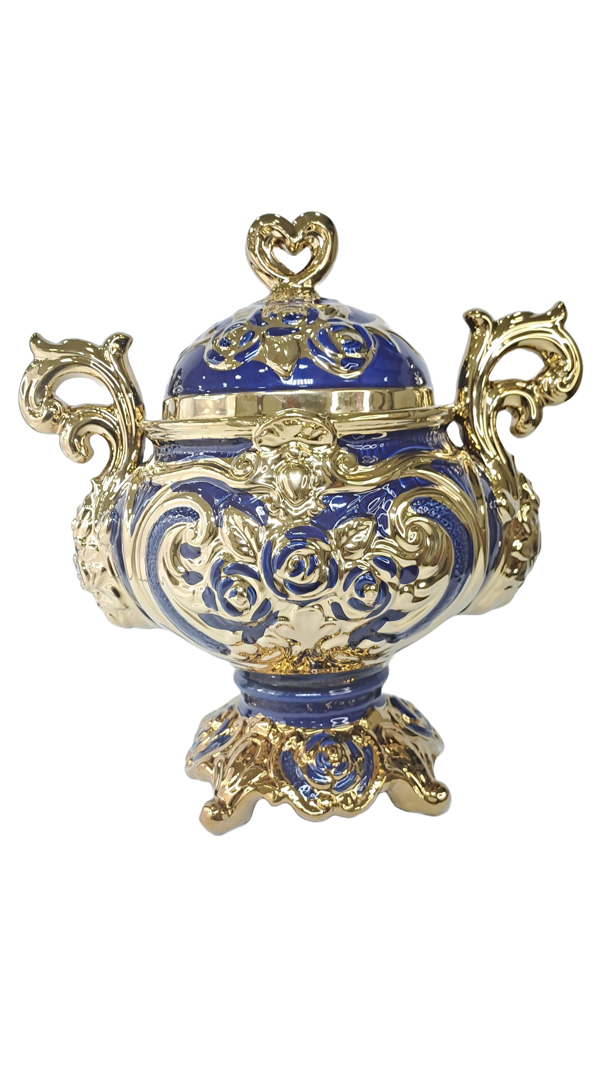 sopera dorada mediana con tapa de corazon yemaya azul y dorada