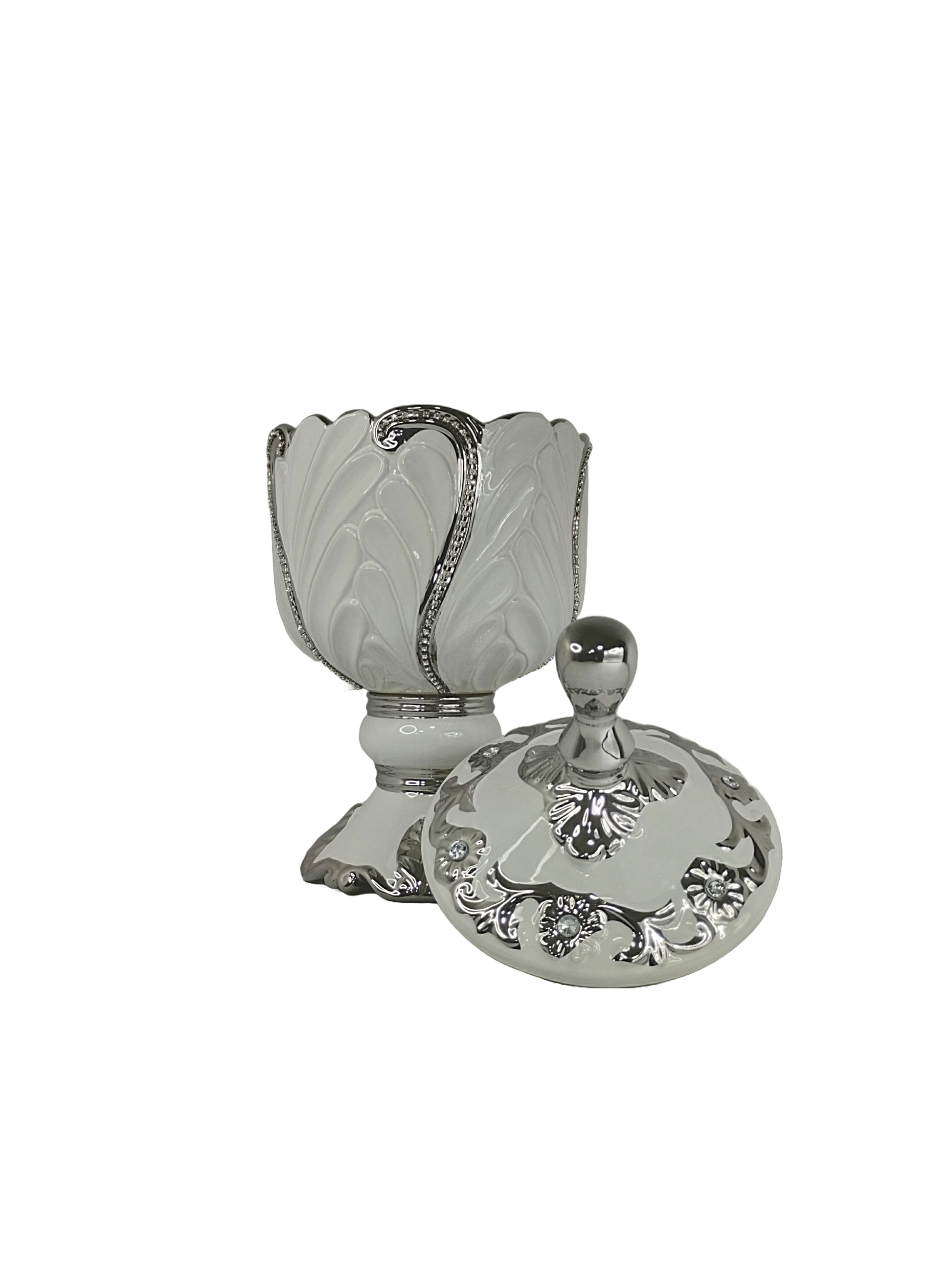 sopera en copa con hojas obatala blanco plateado abierto