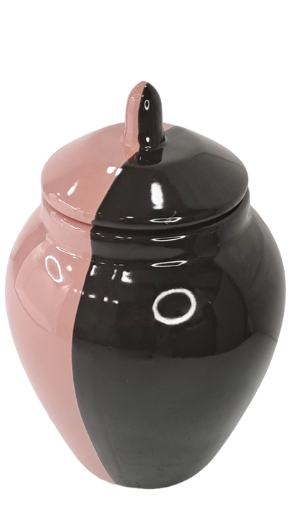 sopera rosa negra vista arriba